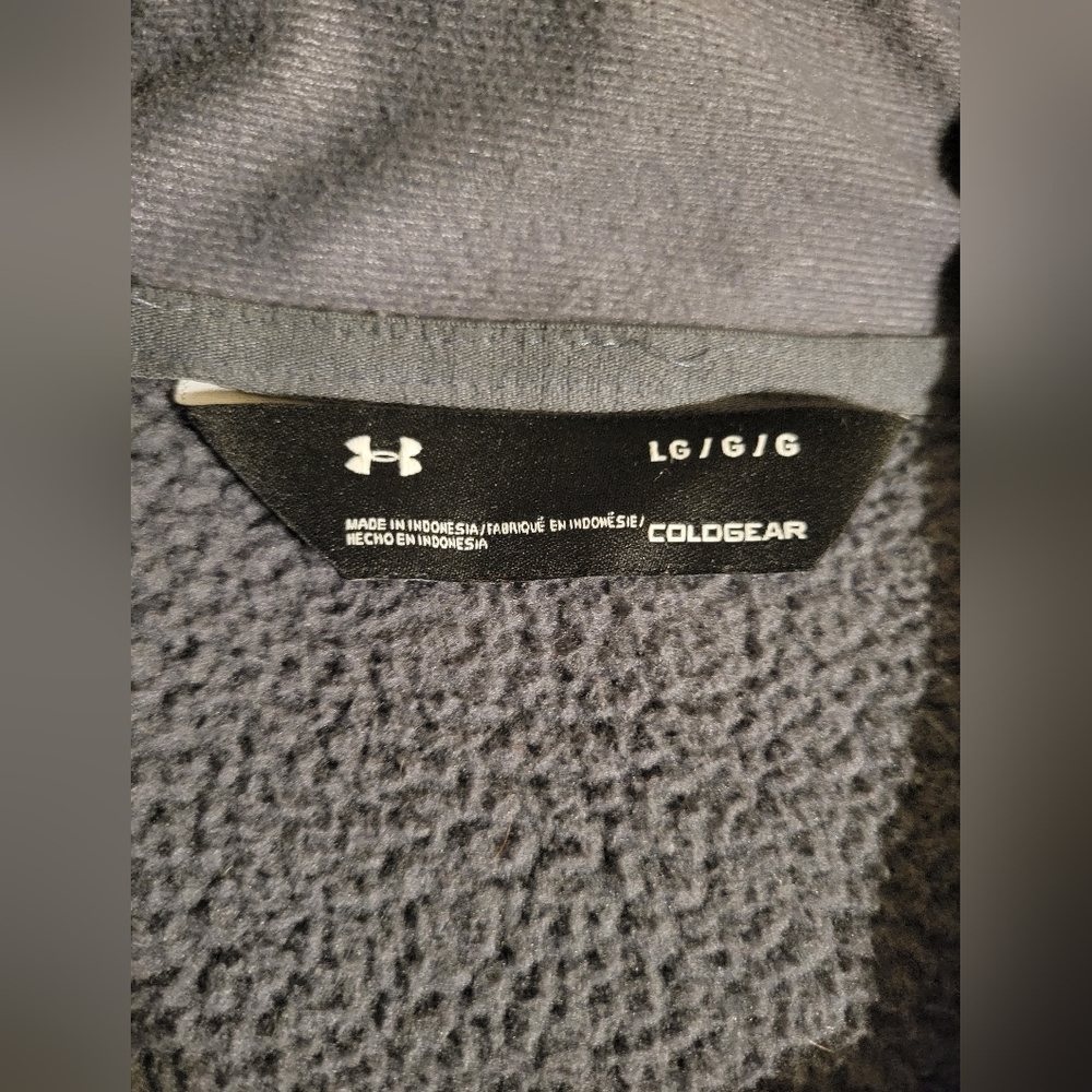 Ua Lightweight Jacket - image 2